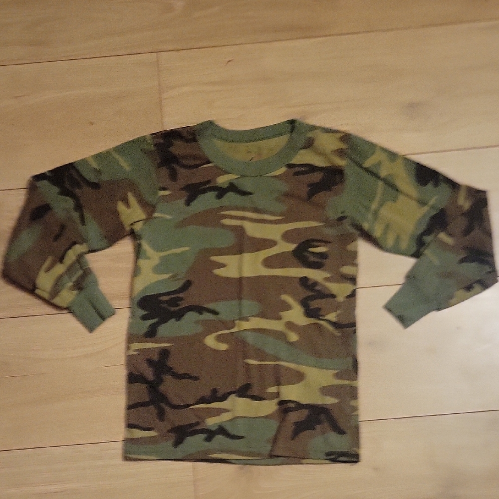 Rothco Kids Woodland Camo Long Sleeve Tee